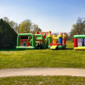 Şişme Oyun Parkı Kiralama Sektöründe 2025’e Damga Vuran Hizmetler